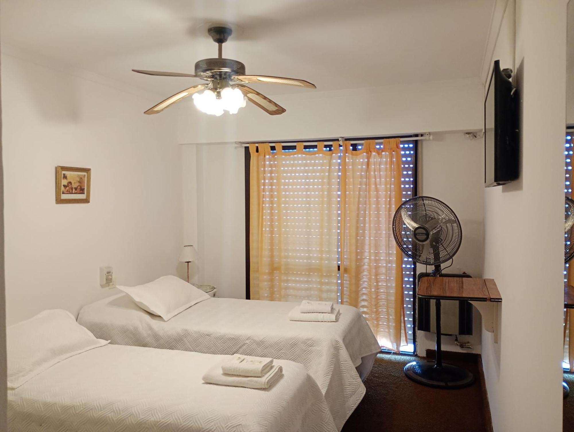 Hotel Soleares Mar del Plata Chambre photo